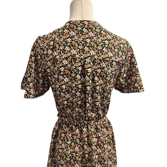 NWT- Monteau Los Angeles Women’s Faux Wrap Dress Size Small - Picture 6 of 8